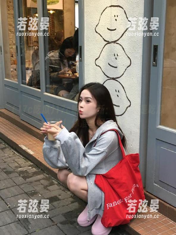 17c吃瓜 17c吃瓜更新:今天又是吃瓜狂欢!你准备好了吗?