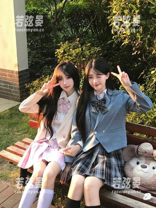 17c吃瓜 17c吃瓜苹果版,真是一部‘实时追剧’的神器,讲真,我每天都上瘾!