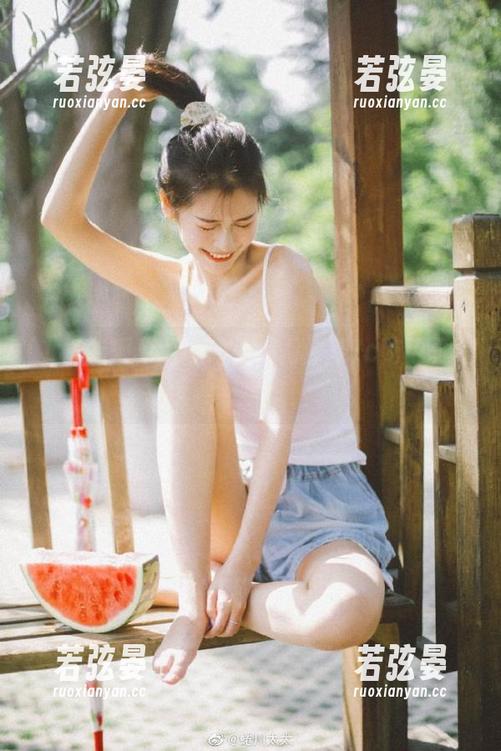 ios怎么又卡了，17c吃瓜真是把瓜种到系统里了！