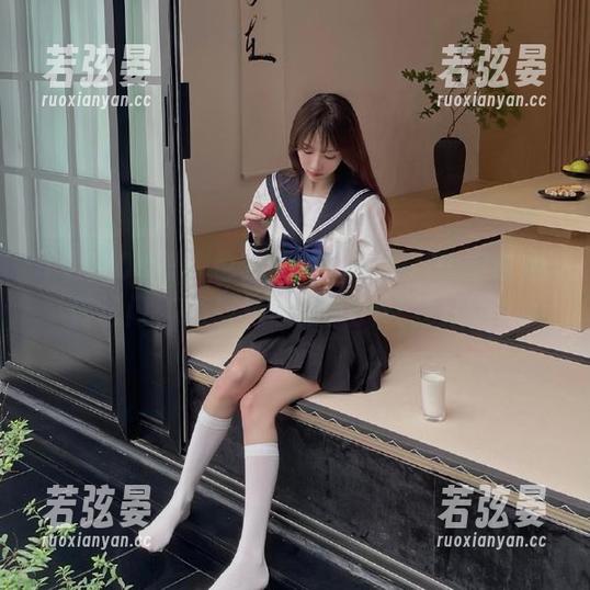 意外打开1970s蜜桃色传送门，黑料竟然惊人到让我打嗝。