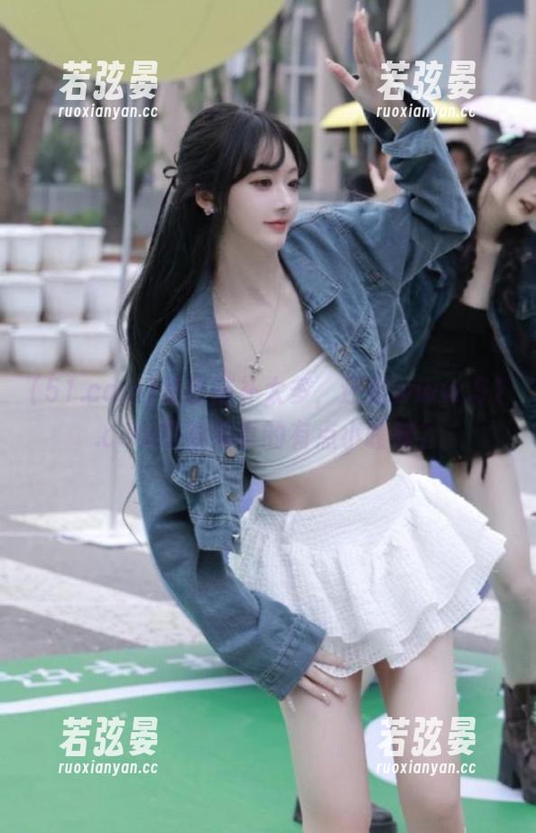 是我脑补太多，还是www.51.com的视频真的有点小暧昧？