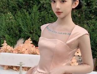 www.51.com最新更新：吃瓜还得配上调料，不然有点干！