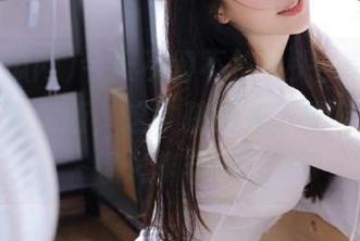 今天不得不抬起头，转向51吃瓜网苹果版，这收获的芬芳是有点让人想入非非的！