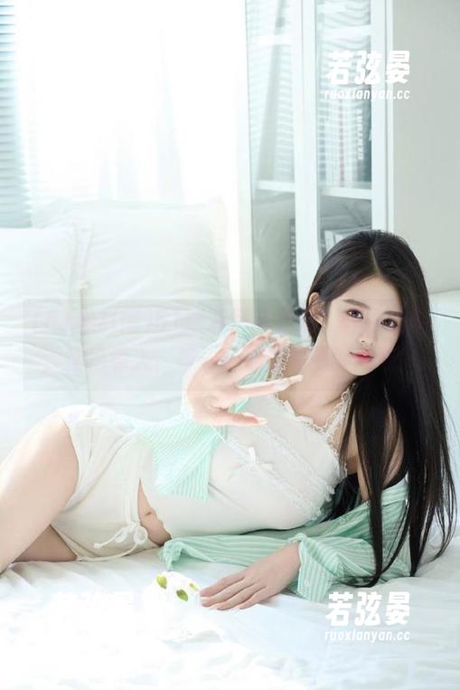 51爆料网苹果版，轻松吃瓜，悄悄看人，每一咬都是神秘的滋味！