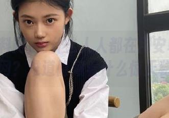 为什么人人都在用安卓看51黑料网？难道隐藏着什么惊天秘密？