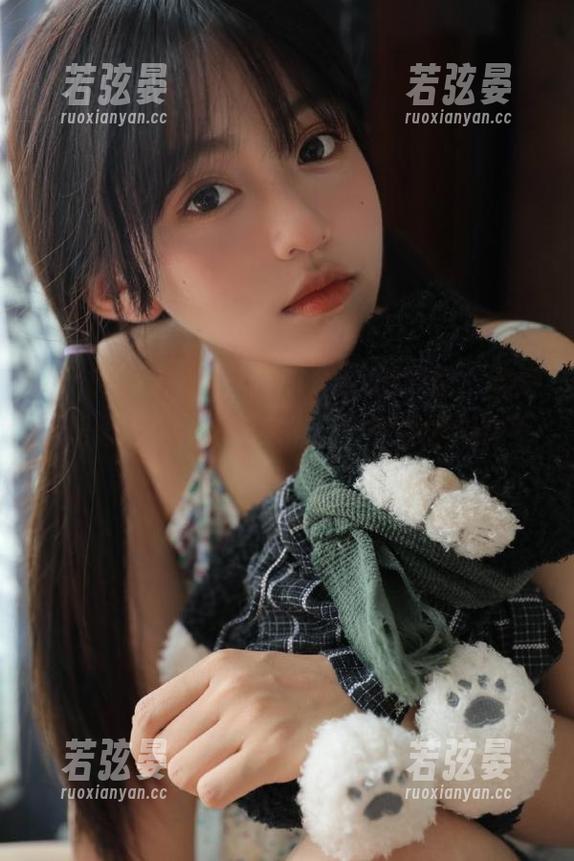 每次打开718.sx的网页，心里总是忐忑：今天又会有什么惊艳的瓜掉下来呢？