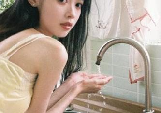 扒开网页，‘zztt21.ccm’连载，谁说吃瓜不能更有趣？
