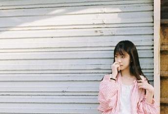 “zztt27”下载后，真心希望我的生活能像那些瓜一样精彩…但现实呢？