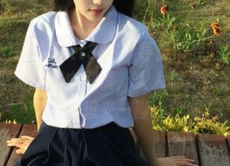 让“zztt333”导航带我找到那些如梦似幻的狗血剧情，人人都是评论家，也想来一脚。