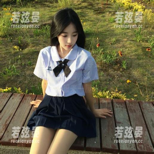 让“zztt333”导航带我找到那些如梦似幻的狗血剧情，人人都是评论家，也想来一脚。