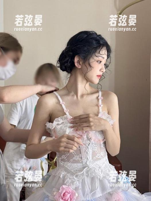 五一吃瓜 你绝对想不到,五一吃瓜网页今日的大瓜竟然冲击了我的审美底线!
