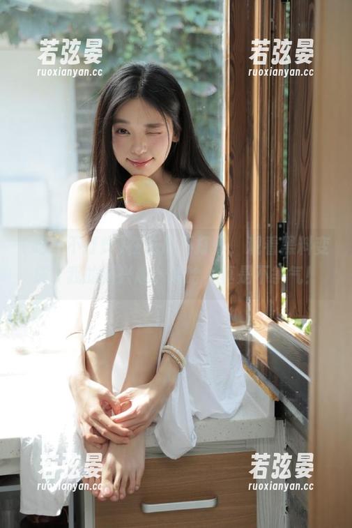 在吃瓜不打烊，观看黑料变成了我的新兴趣。哈哈，真是不争气！