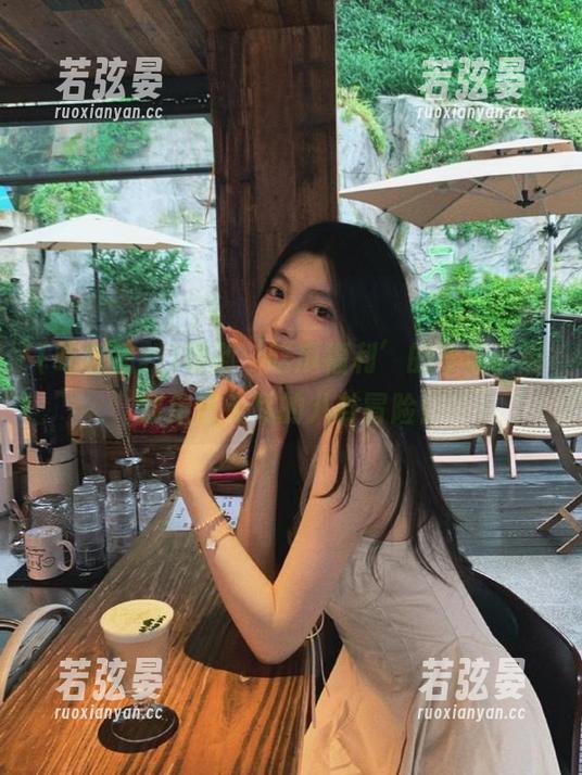 吃瓜福利 跟随‘吃瓜福利’的导航,带你走进无尽的八卦冒险!