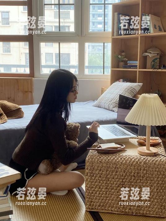 吃瓜网 从未想过下载个吃瓜网,还能包我一整个免费的八卦生活,心塞。不过好得很!