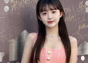 别犹豫，下载好莱坞黑料正能量app，瓜就该这么吃！