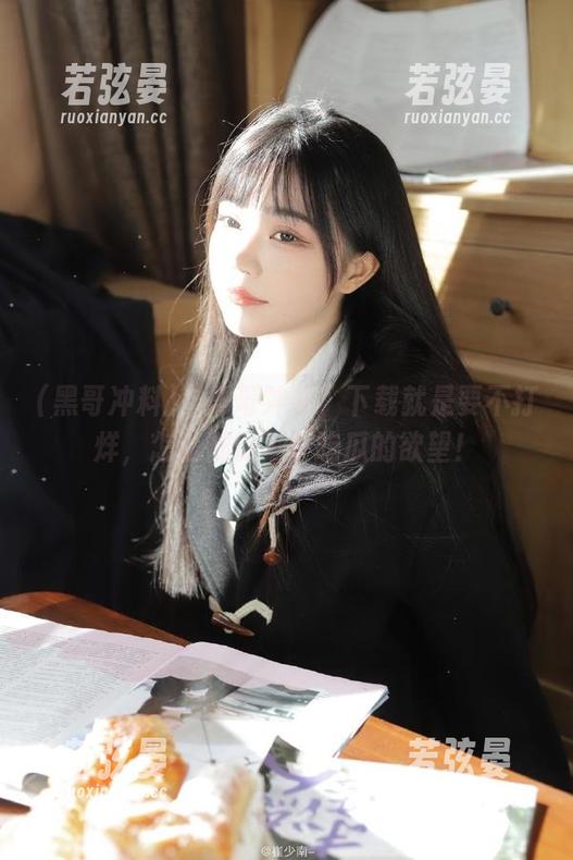 黑哥冲料 “黑哥冲料”下载就是要不打烊,怎么都绷不住吃瓜的欲望!